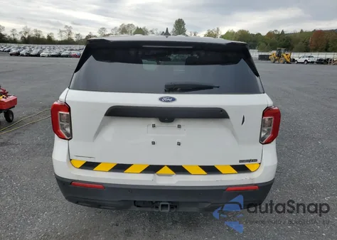 2024 Ford Explorer Police Interceptor from USA, damaged, VIN 1FM5K8AC5RGA69547